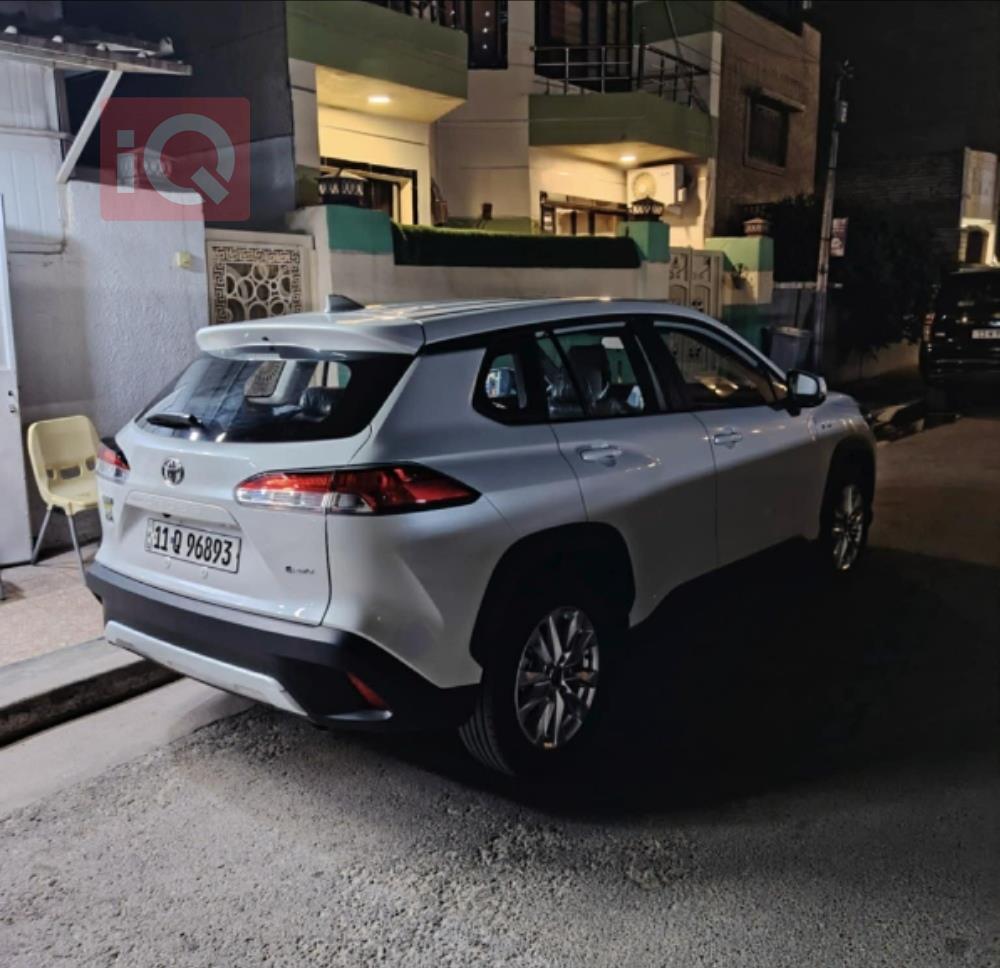 تۆیۆتا کۆرۆلا کرۆس